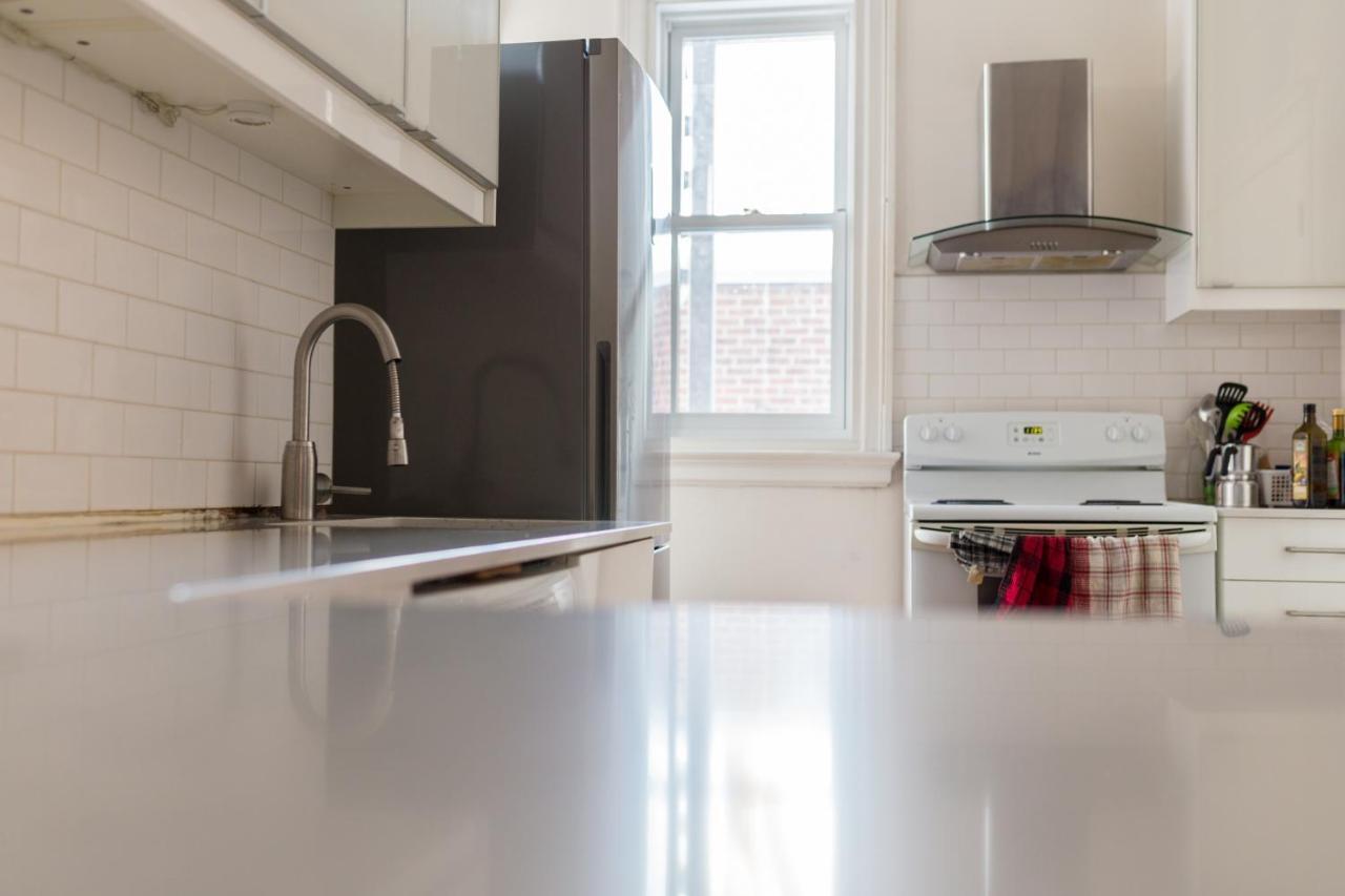 Le 9 Et Demi Bed and Breakfast Montreal Exterior foto